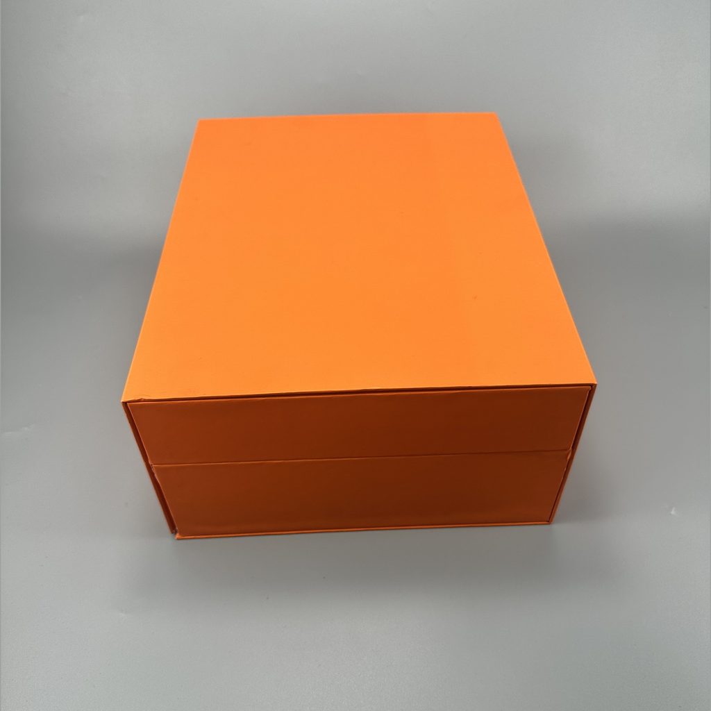 Disc orange gift box 05