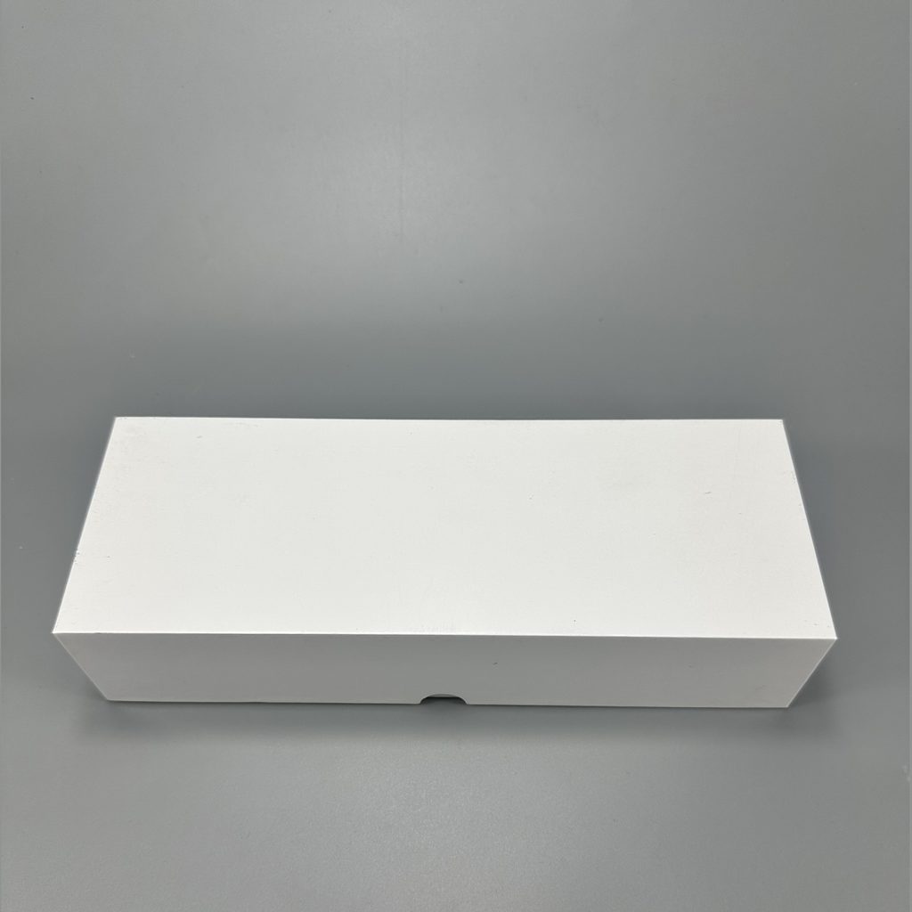 White drawer box 01